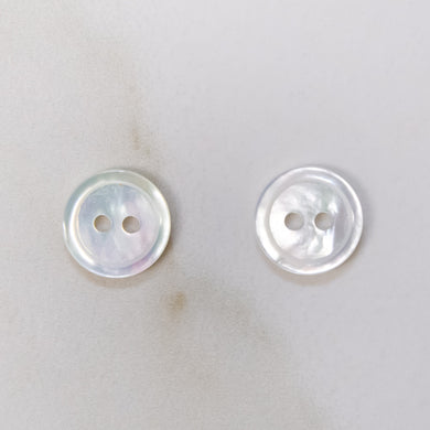 White Mother of Pearl 1702 11.5mm (18 Buttons)