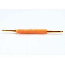Load image into Gallery viewer, H250-510-4 &quot;Ami-Ami&quot; Double Sided Crochet Hook Raku Raku 13.5cm No.4/2.5-3.5mm