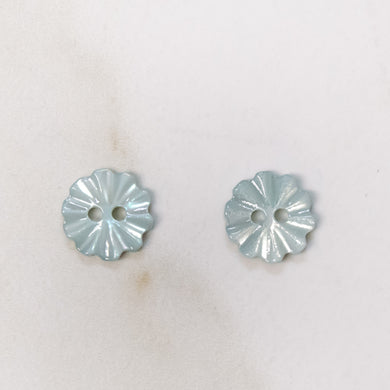 Trocas No.268 11.5mm in 5 Colors (18 Buttons)