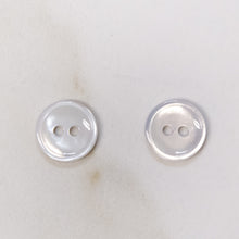 Load image into Gallery viewer, Trocas Shell Button 23-2H 11.5mm in 5 Colors (18 Buttons)