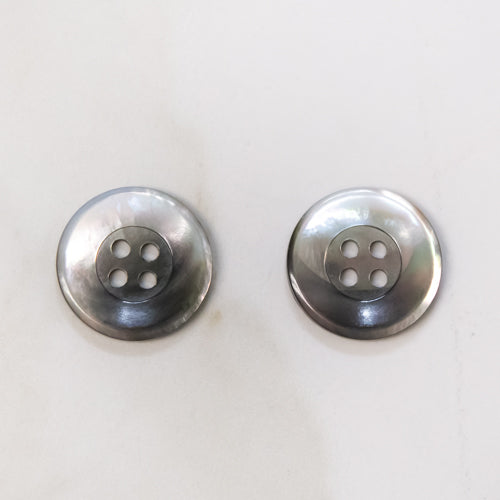 Black Mother of Pearl 18 23mm (18 Buttons)