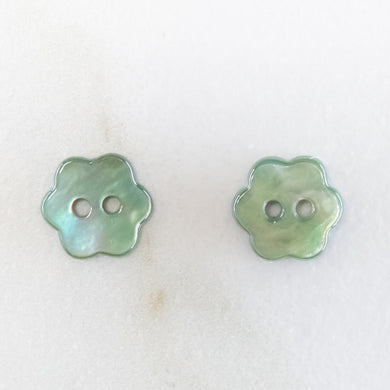 Akoya Shell Button 11.5mm in 5 Colors (18 Buttons)
