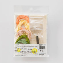Load image into Gallery viewer, piece &quot;k.omono Orange Floret Hair Accessory Kit&quot;